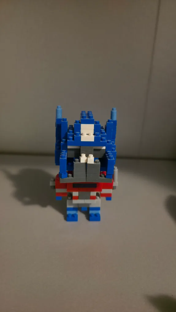 Nanoblock (minion, Yoshi, Optimus prime) image indicator(5)