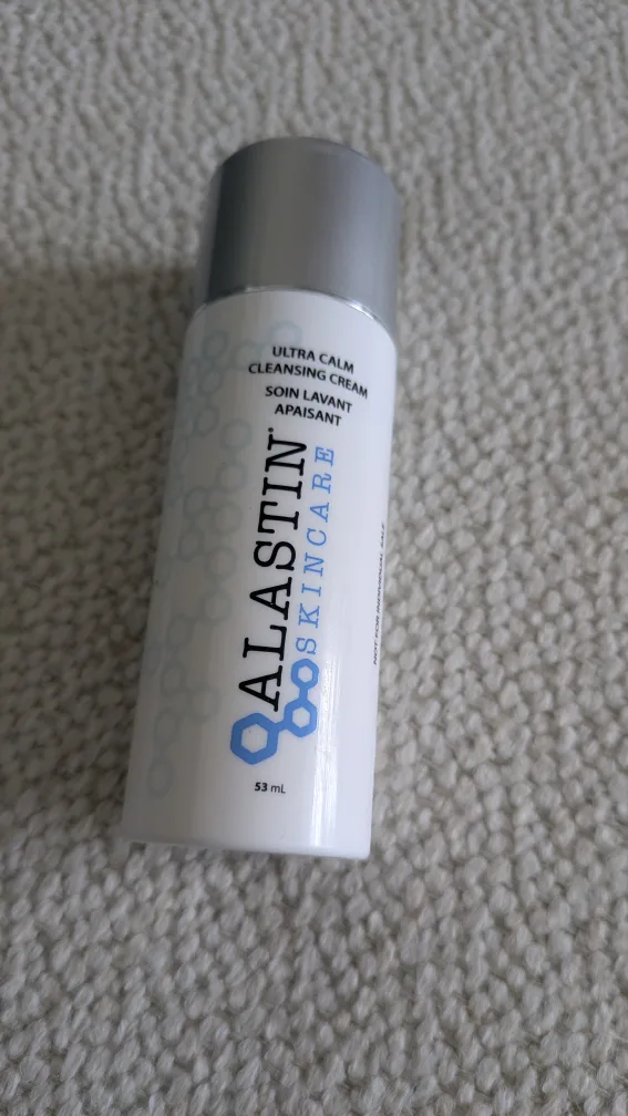 Alastin Skincare Ultra Calm Cleansing Cream thumbnail