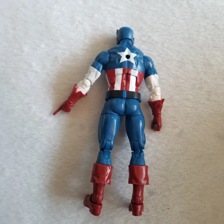 Marvel Legends Captain America Action Figure, 2016 image indicator(2)