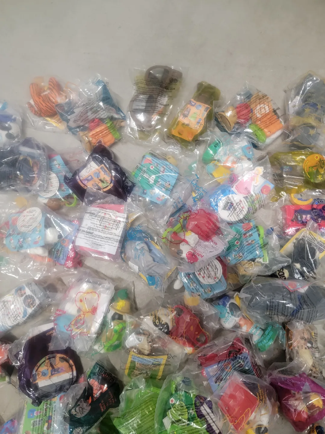 McDonald's Happy Meal Toys 2017-18 - Assorted Collection image indicator(3)