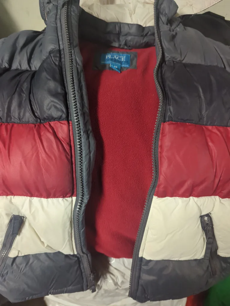 The Children's Place Puffer Jacket - Size XS (4) image indicator(3)