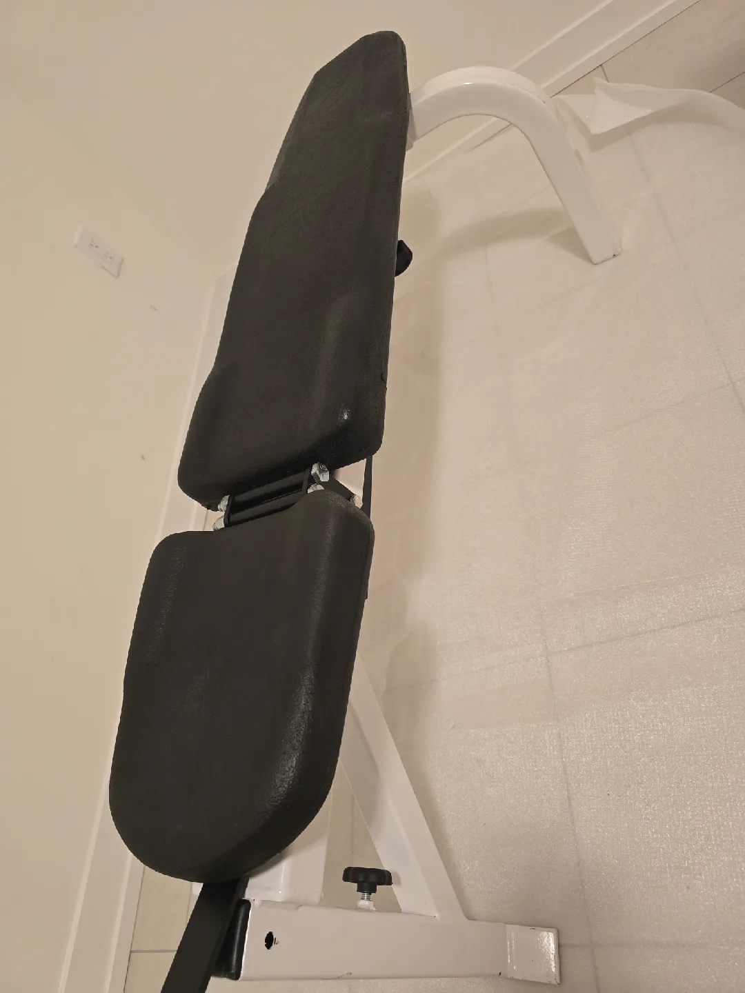 Northern Lights Adjustable Weight Bench image indicator(2)