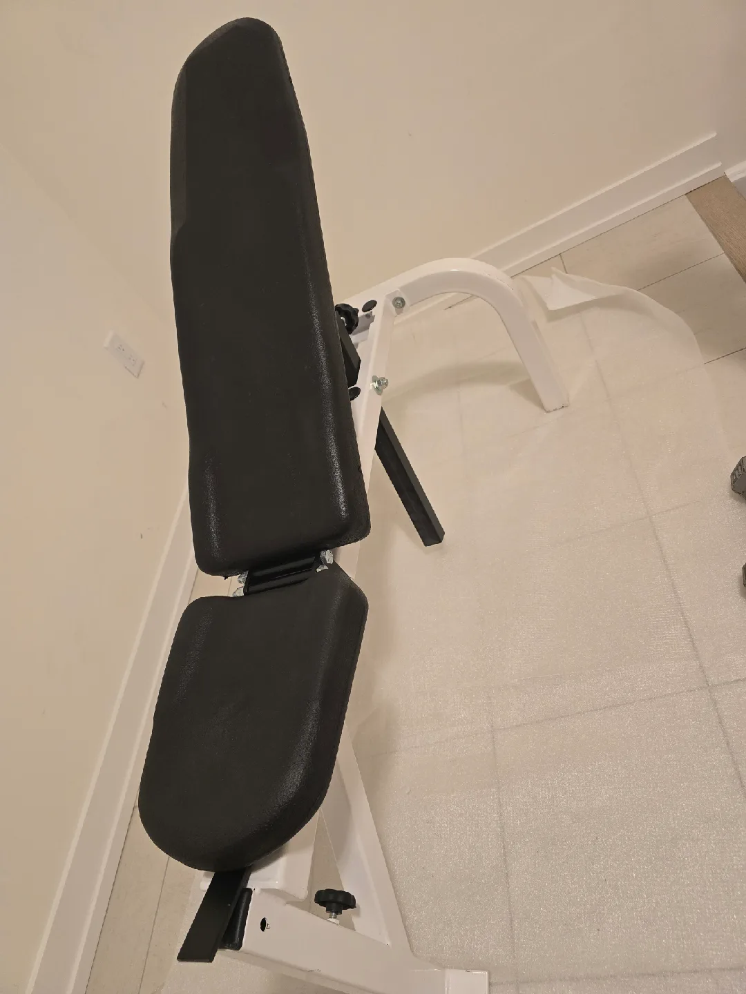 Northern Lights Adjustable Weight Bench image indicator(4)