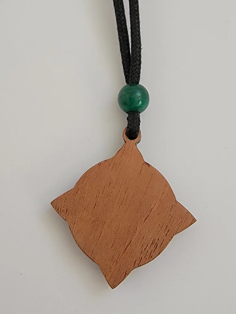Celtic Knot Wood & Malachite Stone Necklace image indicator(6)