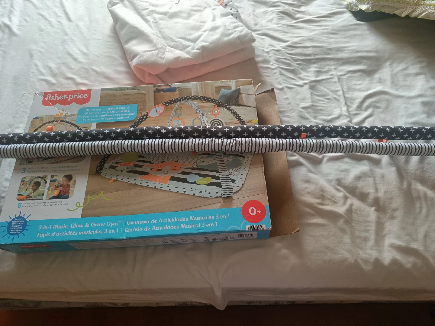 Fisher-Price 3-in-1 Music, Glow & Grow Gym image indicator(3)