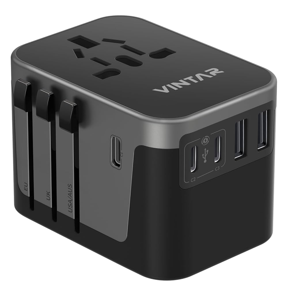 VINTAR Universal Travel Adapter - Black
