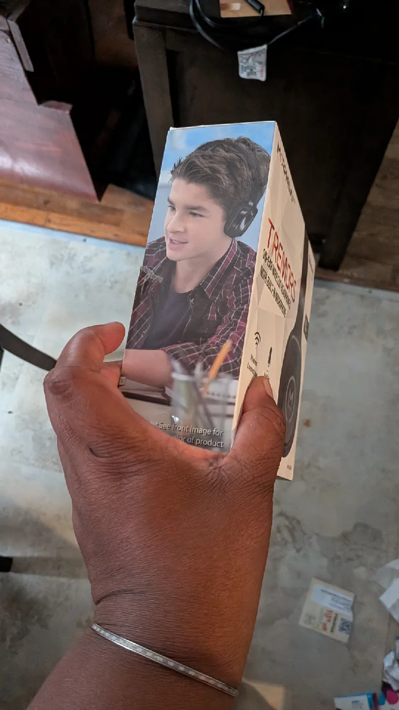 Morpheus 360° Tremors On-Ear Wireless Headphones - New image indicator(3)