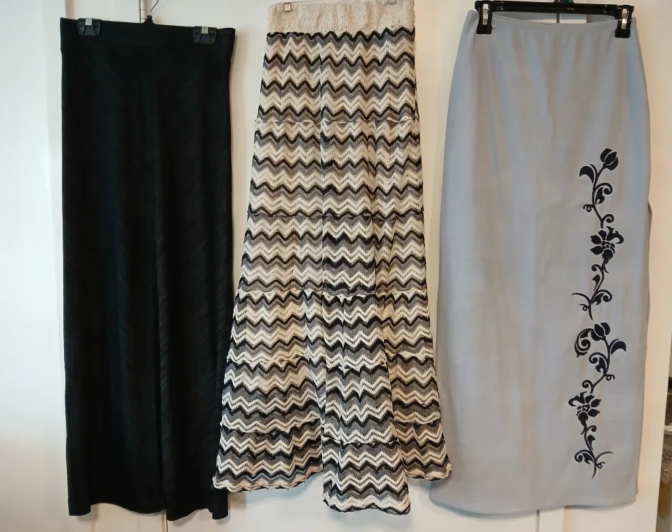 3 Skirts Bundle available.  Sizes in description. thumbnail