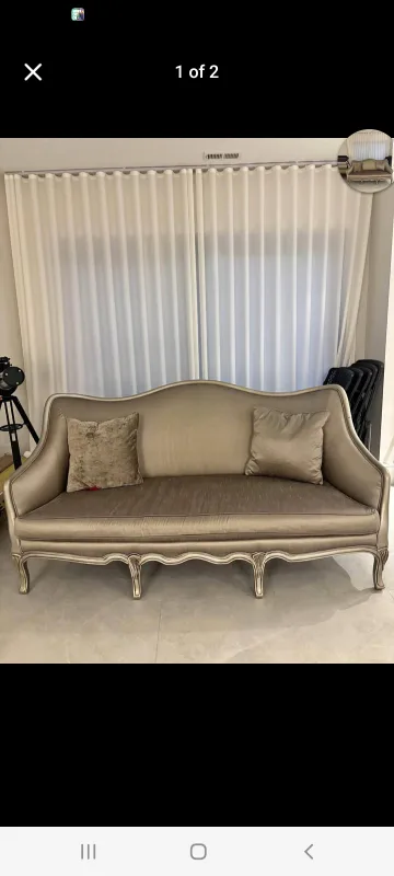 Elegant green sofa. thumbnail