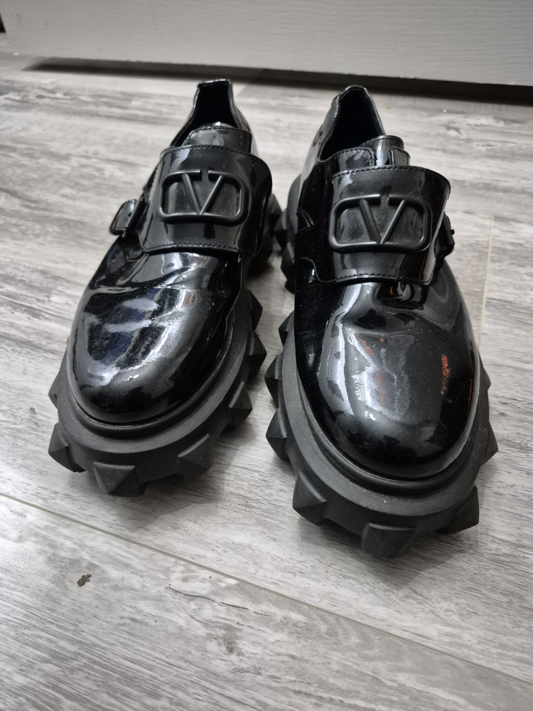 Valentino Garavani Black Patent Leather Loafers - photo 3