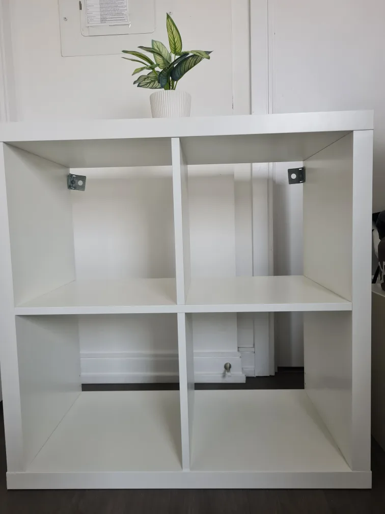 IKEA Kallax White 4-Cube Shelf Unit thumbnail