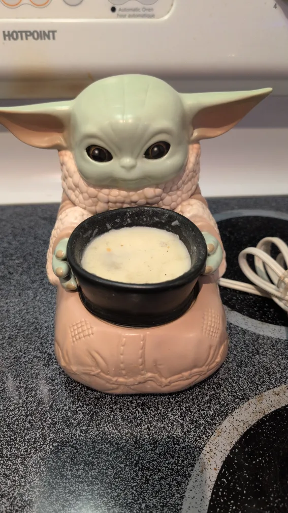 Star Wars The Child Grogu Wax Warmer thumbnail