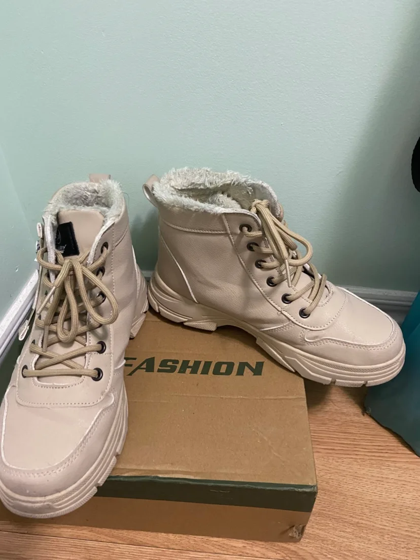 Winter Boots image indicator(3)