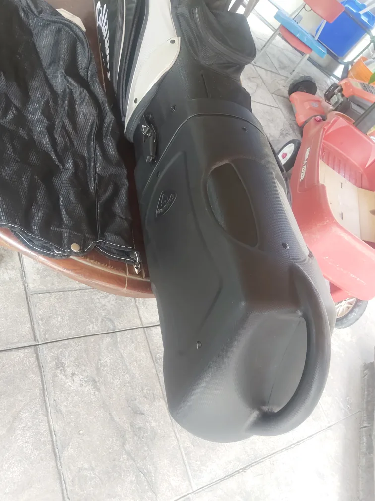 Callaway Golf Bag with Travel Case image indicator(10)