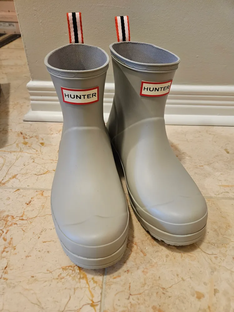 Hunter Women's Rain Boots - Size 7 US