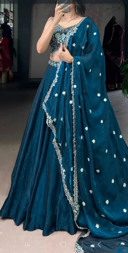 🥕Teal Lehenga Choli Set image indicator(2)