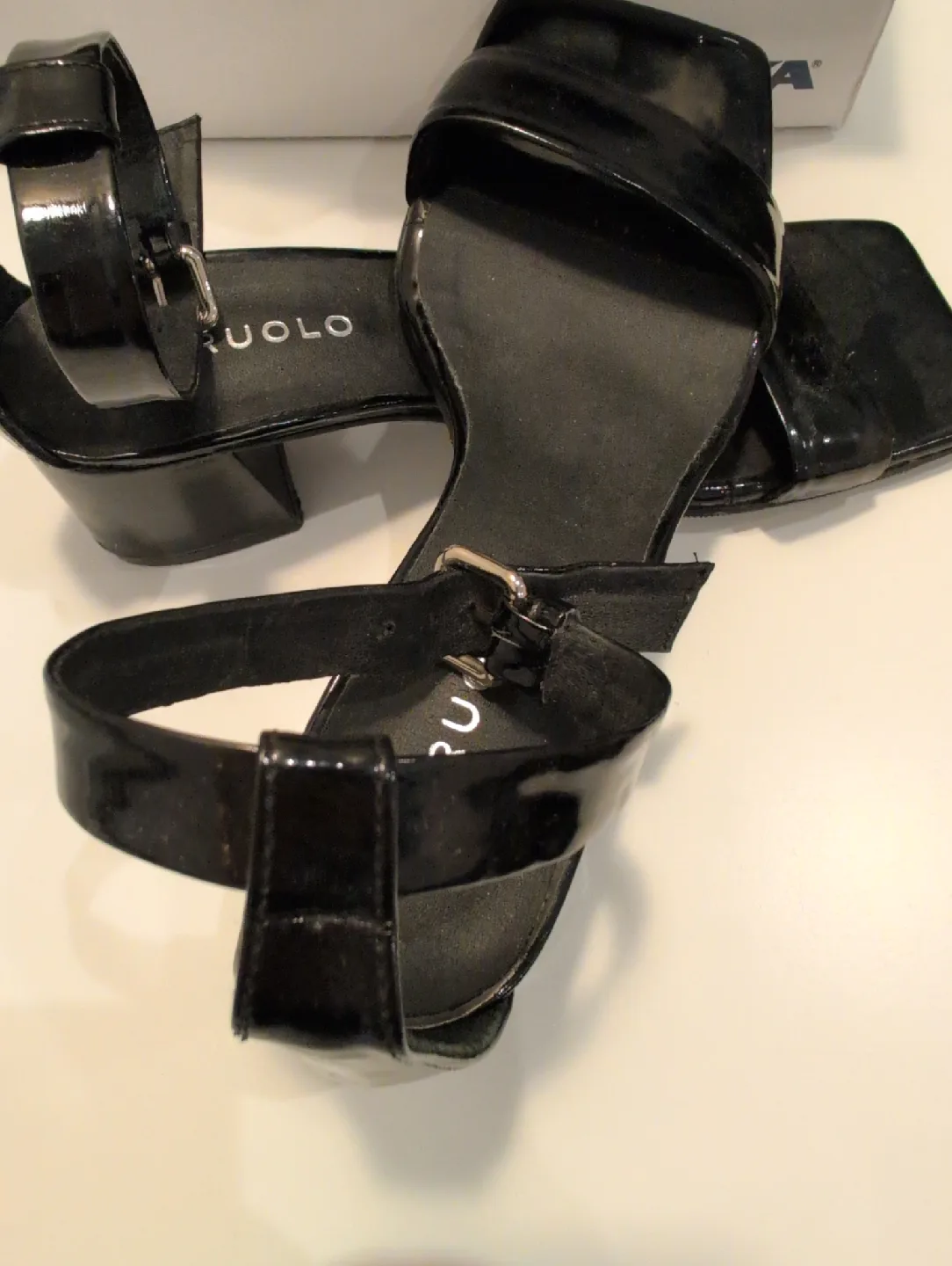 Paruolo Black Patent Leather Sandals image indicator(4)