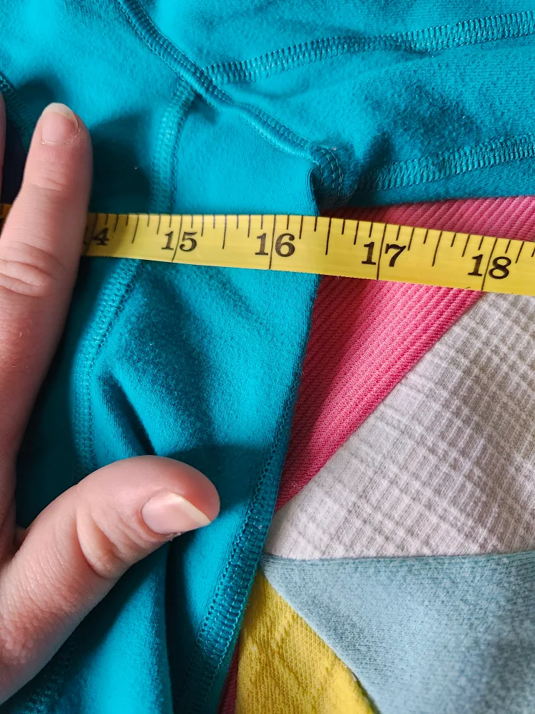 teal Lululemon hoodie/jacket image indicator(9)