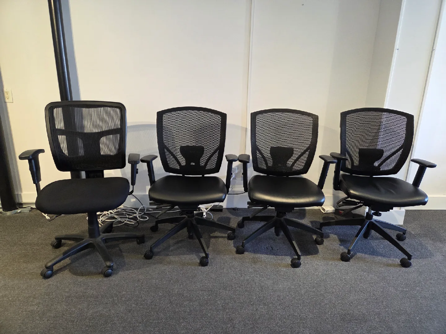 Office Chairs thumbnail