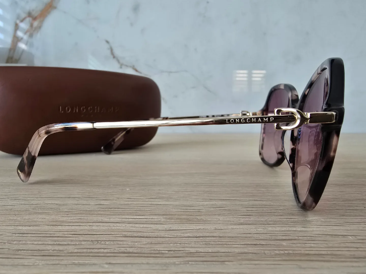 Longchamp Sunglasses with Case, like new image indicator(2)