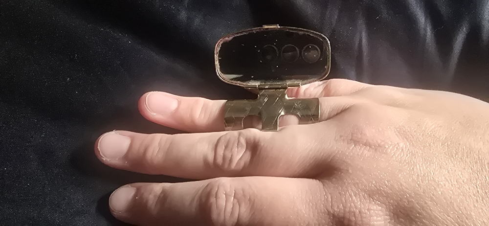 Vintage Gold Tone Floral Ring with Mirror - photo 4