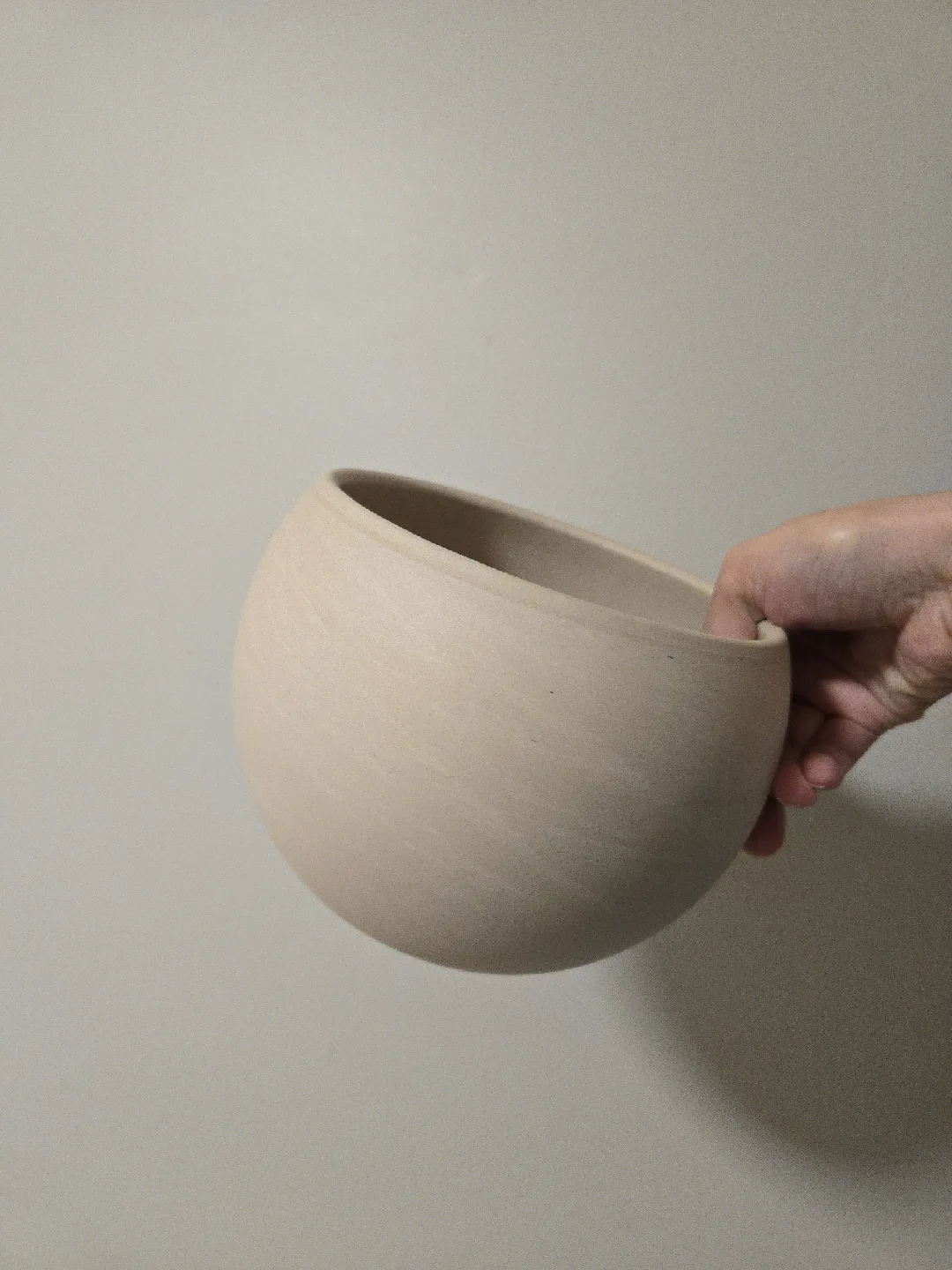 Beige Round Clay Planter, Pot thumbnail