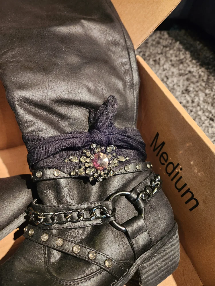New Black Knee-High Boots with Chain Detail image indicator(6)