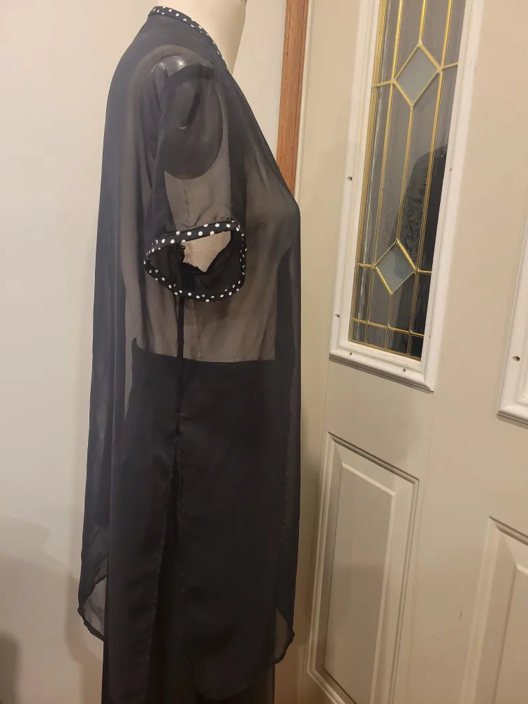 Women's M/L Meah Top image indicator(2)