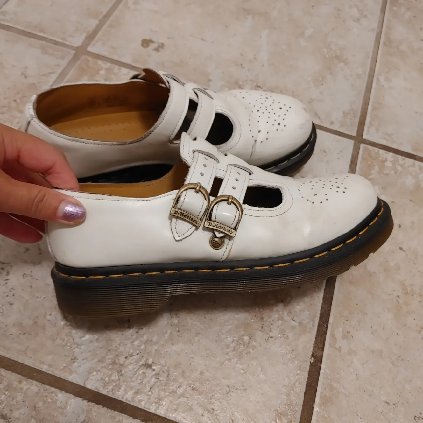 Mary Jane White Women's shoes size  8 thumbnail