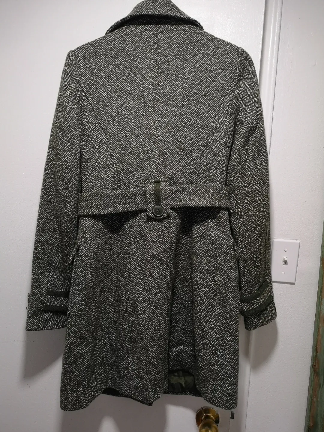 Costa Blanca Collection Coat - Size 4 image indicator(3)