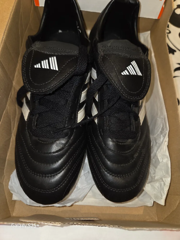 Adidas Kaiser 5 Liga Black Soccer Cleats thumbnail
