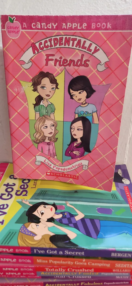 Candy Apple Book Series image indicator(4)