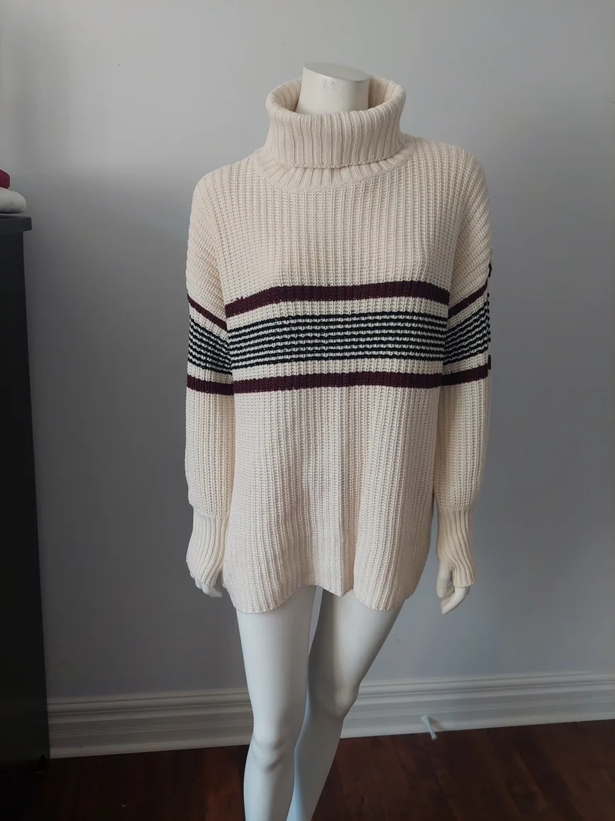Bluenotes XS Cream Turtleneck Sweater thumbnail
