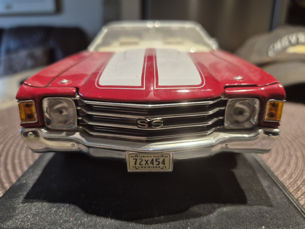Maisto 1972 Chevrolet Chevelle SS454 Diecast Model Car - photo 2
