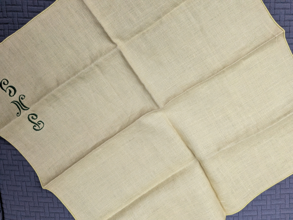 Set of Embroidered Linen Napkins - photo 4