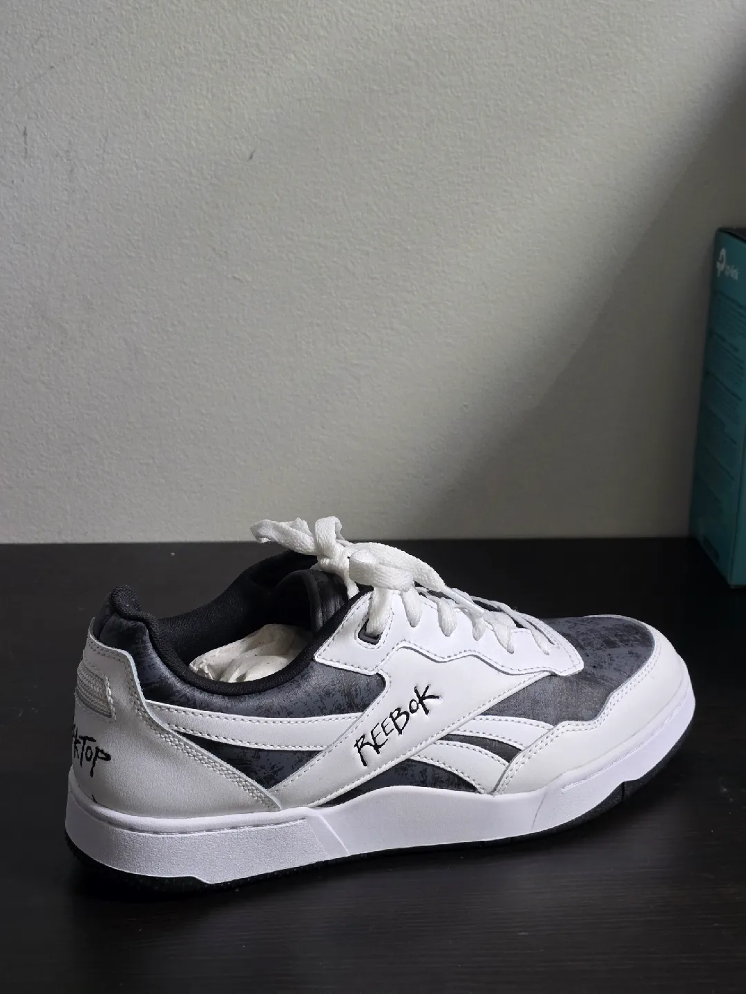 Reebok Blacktop Retro Basketball Shoes - Size 9.5 (New) thumbnail