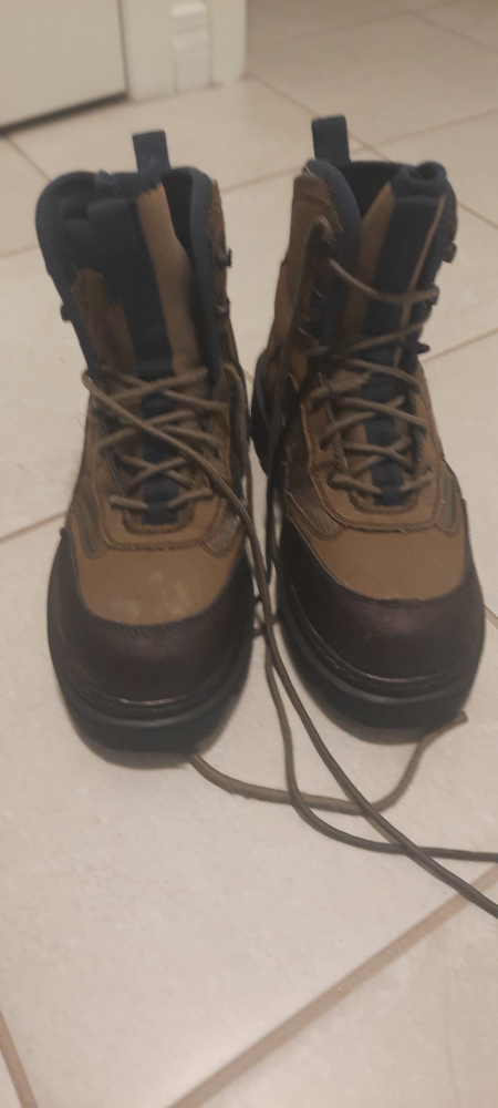 Cabela's Brown Hiking Boots - photo 3