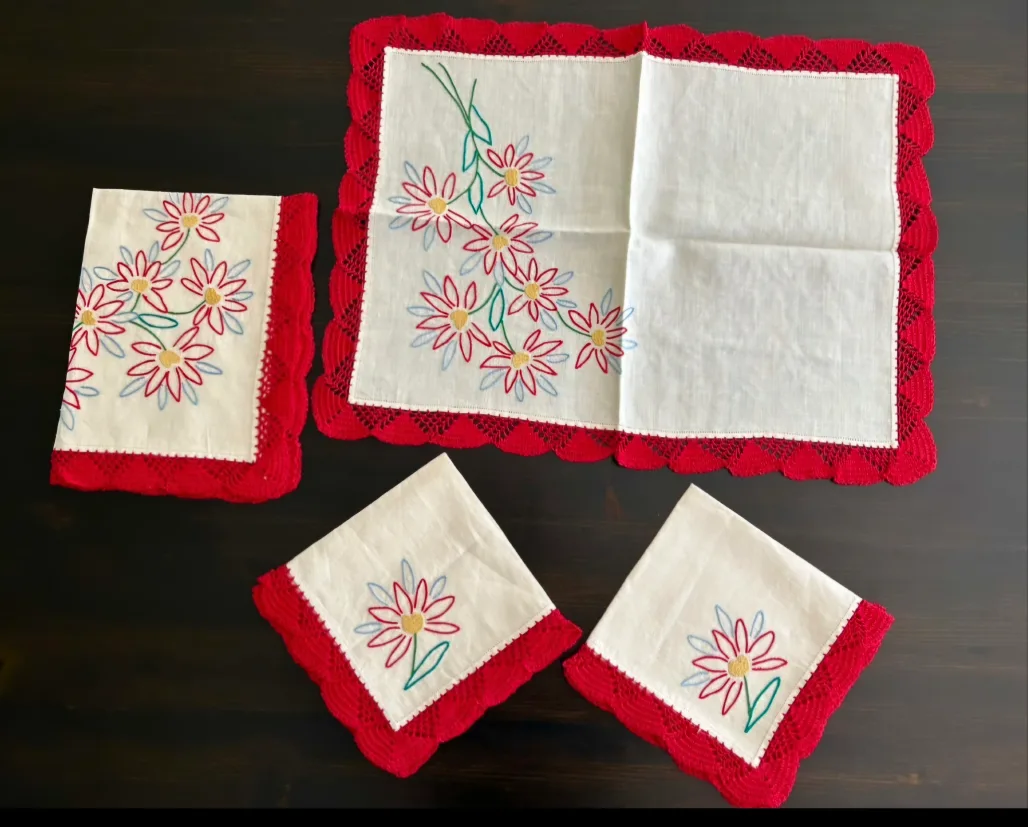 Set of 2 Hand Embroidered & Crocheted Placemats & Napkins thumbnail