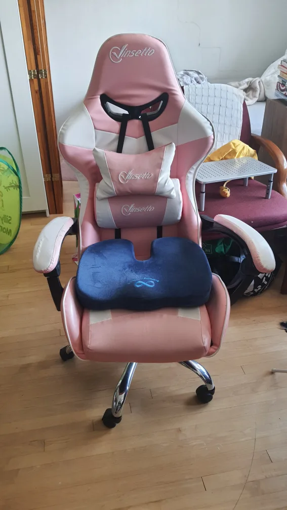 Vinsetto Pink & White Gaming Chair image indicator(3)