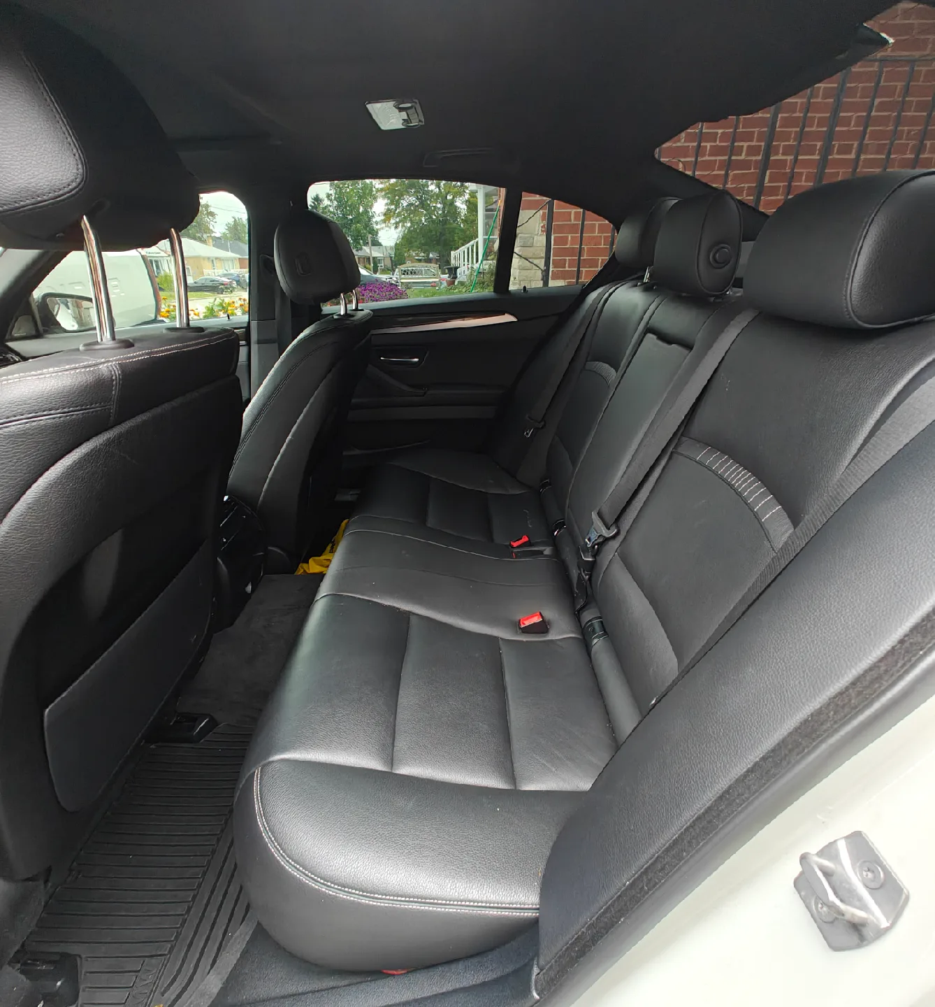 2016 BMW 5 Series  AWD Automatic 528i xDrive image indicator(9)