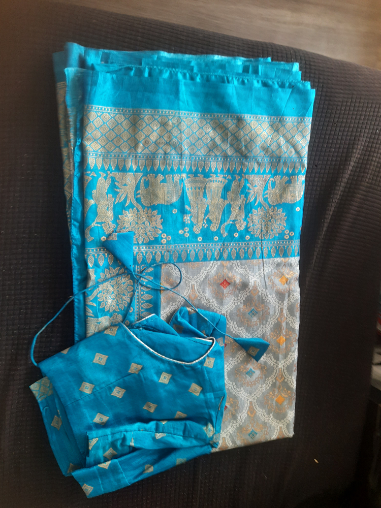Blue & Gold Sari with Blouse Piece