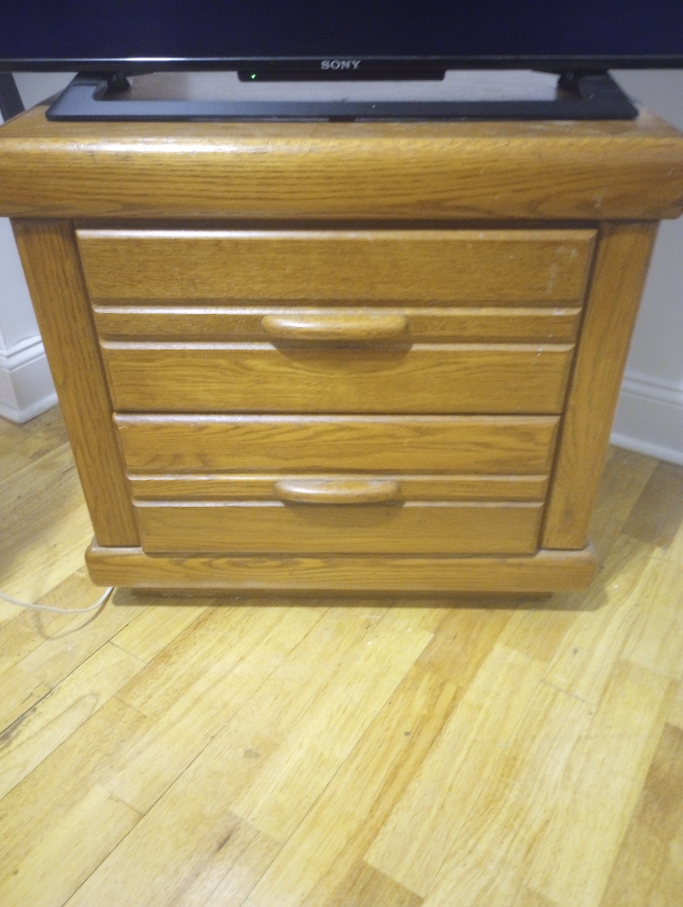 Wooden Dresser & Nightstand Set - photo 2