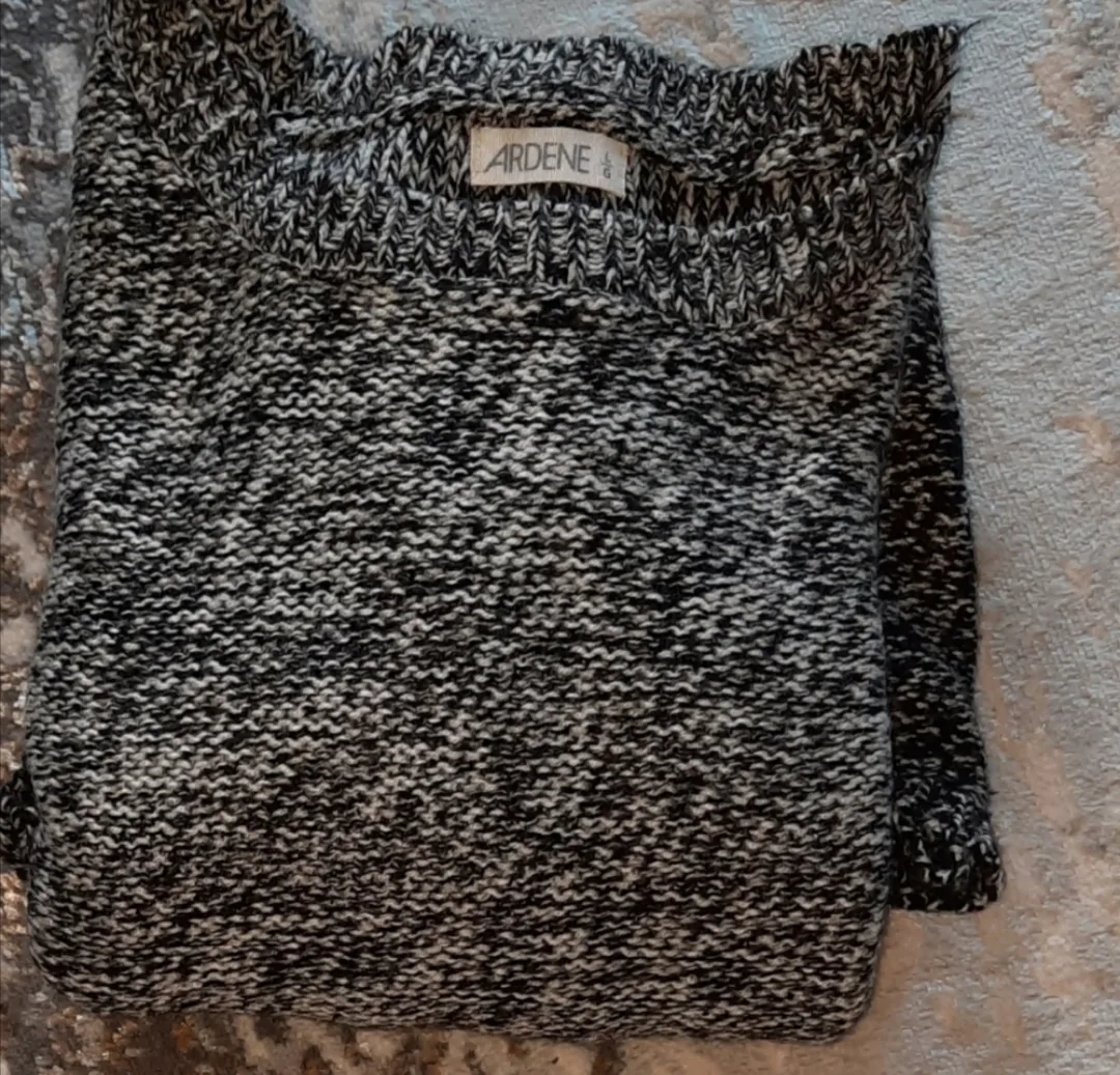 Ardene Sweater Dress - Size S image indicator(2)