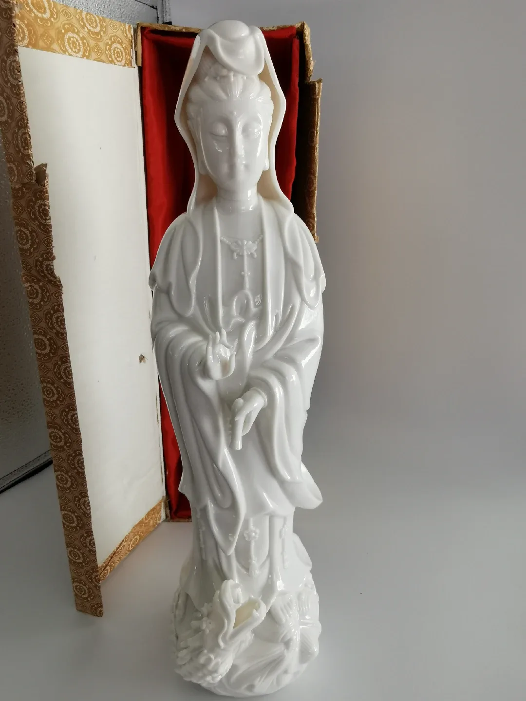 White Porcelain Guanyin Statue with Box 17" tall thumbnail