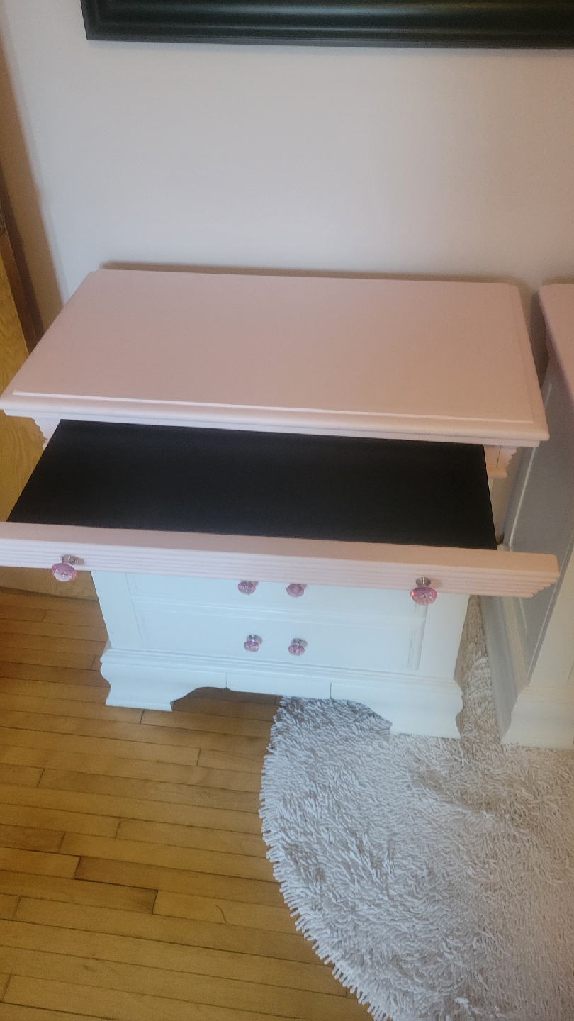 White & Pink 3-Drawer Nightstands (Pair) - photo 3