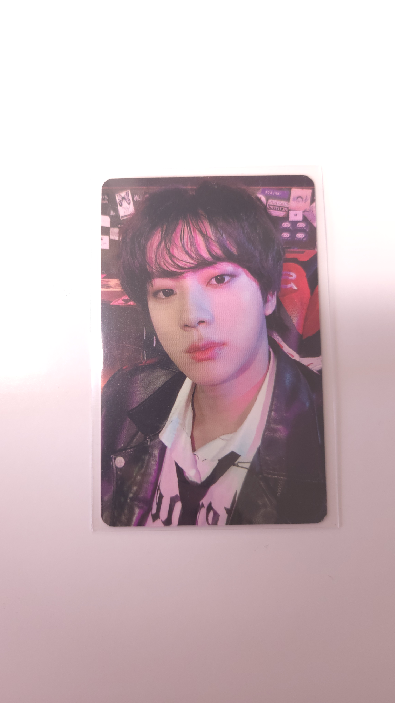 BTS 2022 Season's Greetings Photocards Set - photo 2