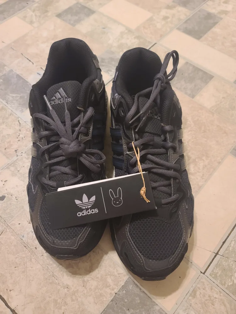 Adidas x Bad Bunny Response CL Black - Size 10 thumbnail