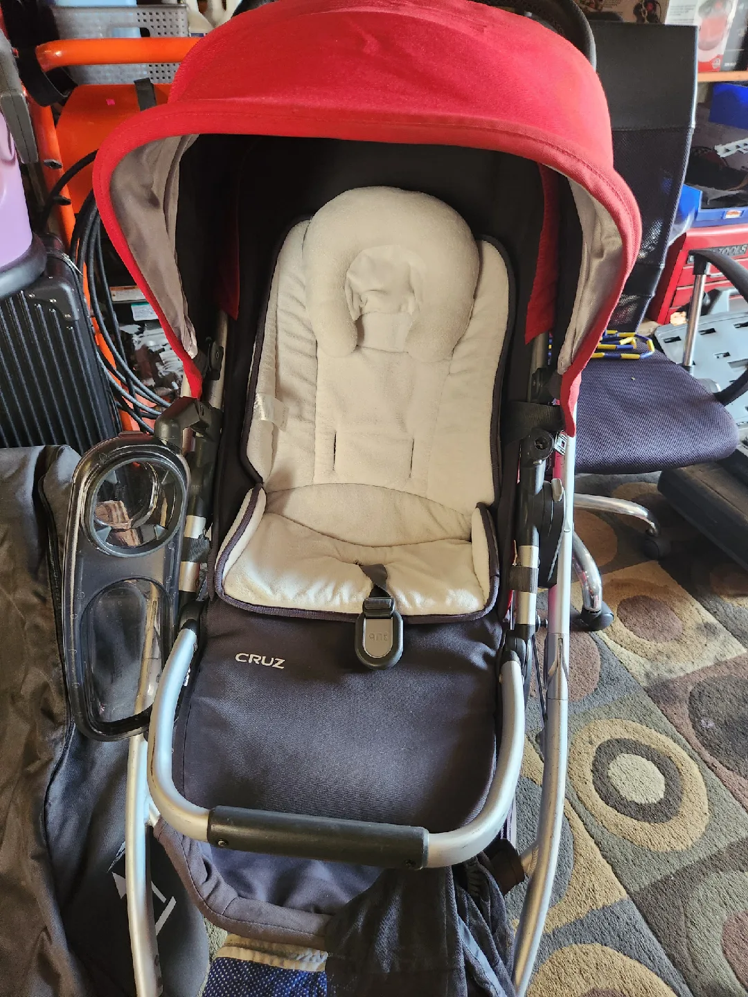 Fully loaded UPPAbaby Cruz Stroller with Accessories image indicator(2)