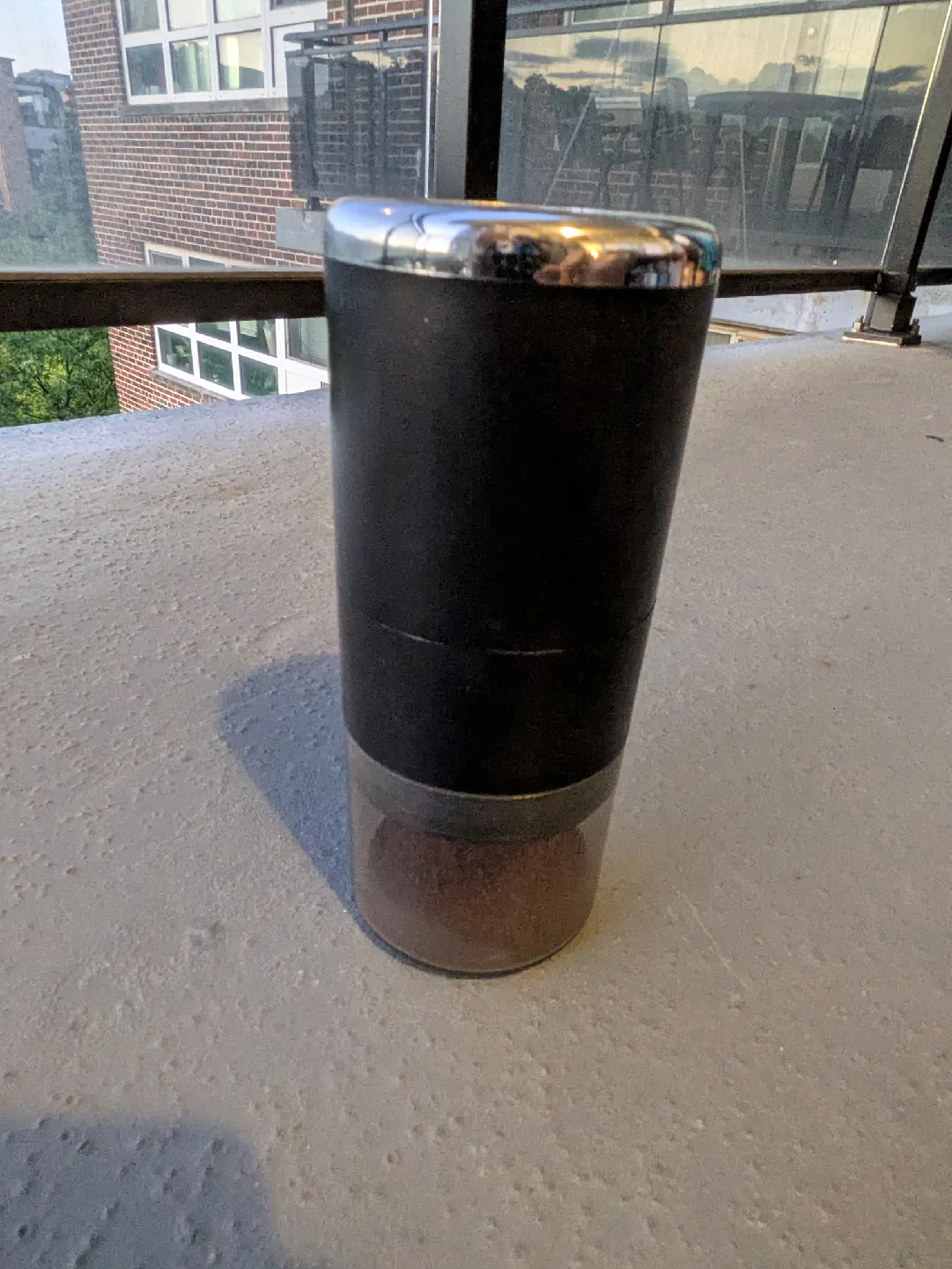 Portable Burr Coffee Grinder Ceramic image indicator(3)