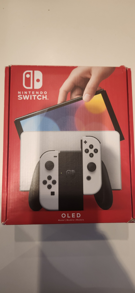 Nintendo Switch OLED - White - Like New! - photo 4
